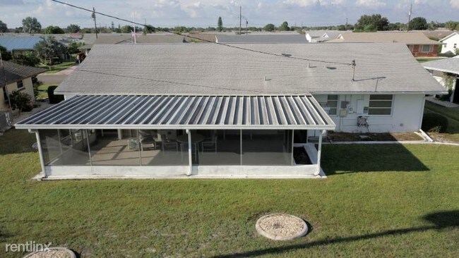 Foto del edificio - 3 br, 2 bath House - 706 Riviera Drive,