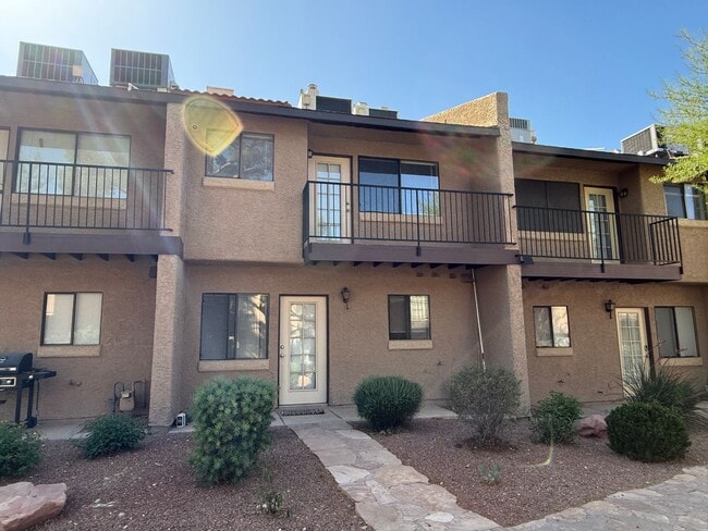 Foto del edificio - Townhome for Rent