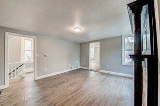 Building Photo - 744 Proctor Wy