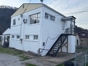 Building Photo - 303 82nd St