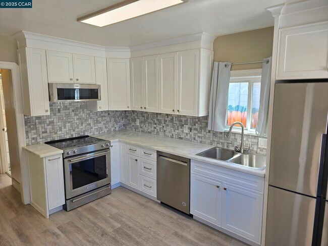 Foto del edificio - 1129 Bishop St