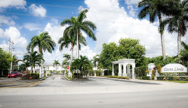 Building Photo - 5420 NW 107th Ave
