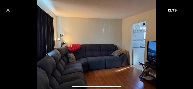 Building Photo - 216 S Franklin Ave