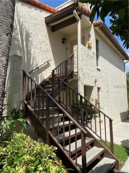 Foto del edificio - 2587 Cyprus Dr