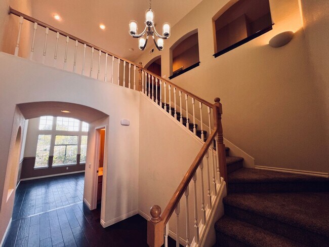 Foto del edificio - San Marcos Ambiance Townhome 3 Bed 2.5 Bath