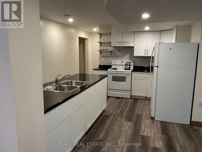 Building Photo - 46B KENNEDY DRIVE
