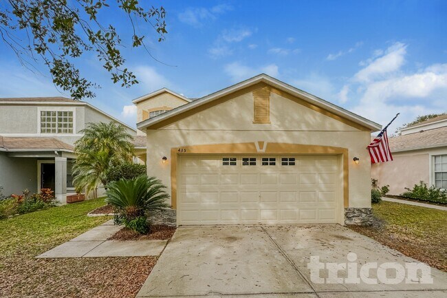 Building Photo - 435 Maple Pointe Dr