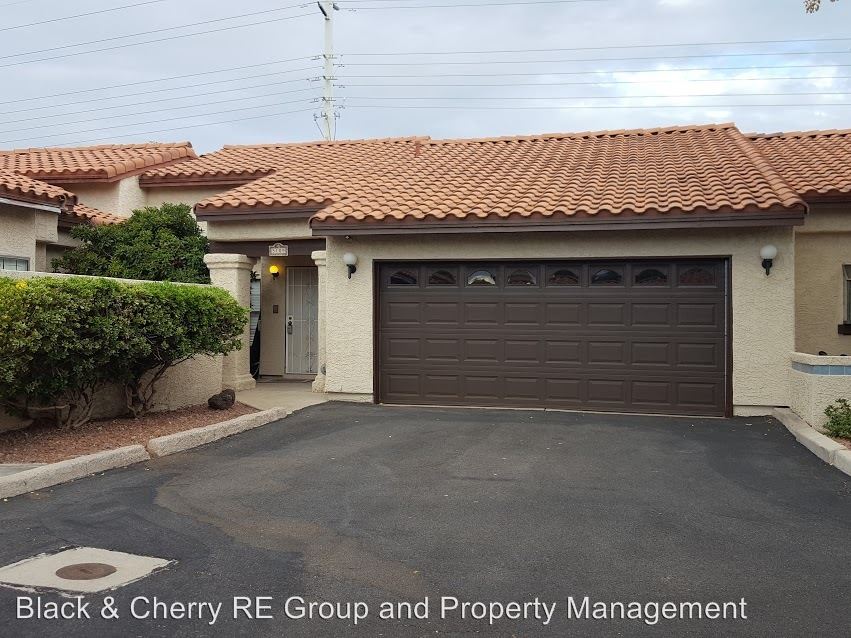 Primary Photo - 3109 La Mancha Way