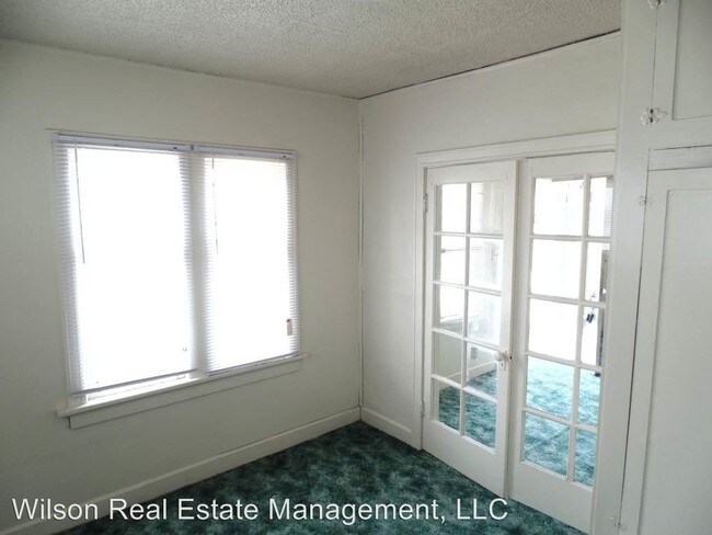 Foto del edificio - 810-814 W Walnut St
