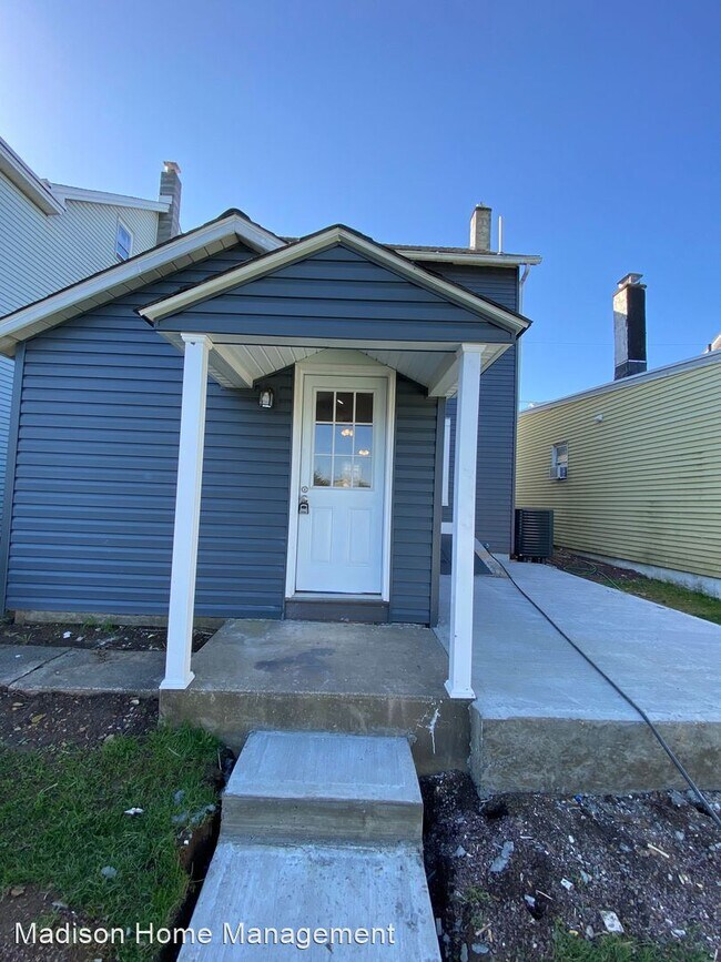 Building Photo - 3 br, 2 bath House - 115 W 2nd Street