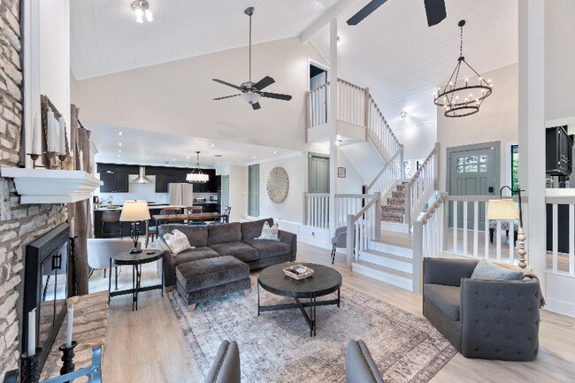Foto del edificio - 303 Watts Ln