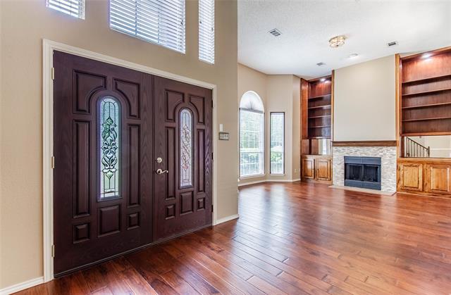 Foto del edificio - 815 Cedar Crest Ln