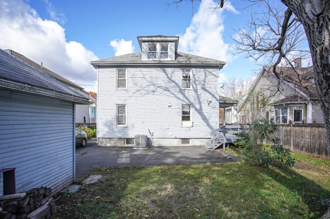 Building Photo - 57 Worthen St