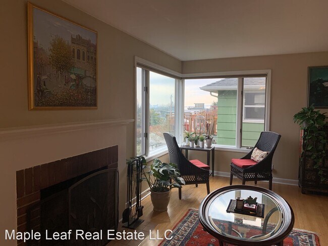 Building Photo - 3 br, 2 bath House - 2822 23rd Ave W