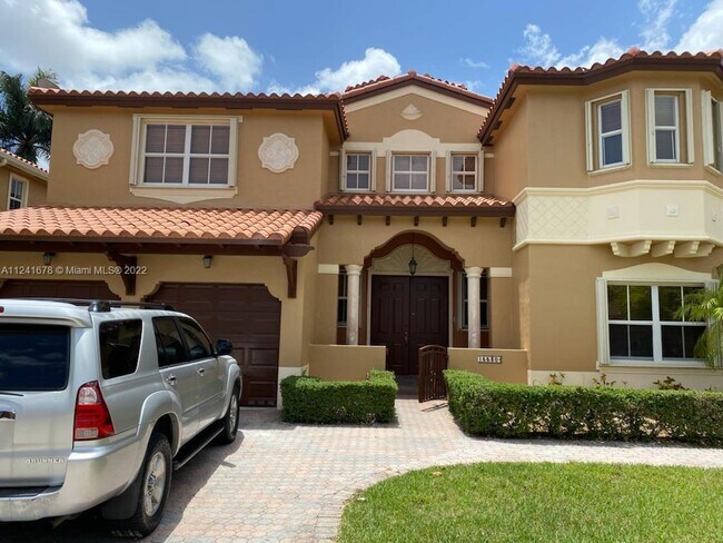 Foto del edificio - 15530 SW 26th Terr   Miami Fl 33185