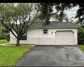 Building Photo - 20710 NW 21st St