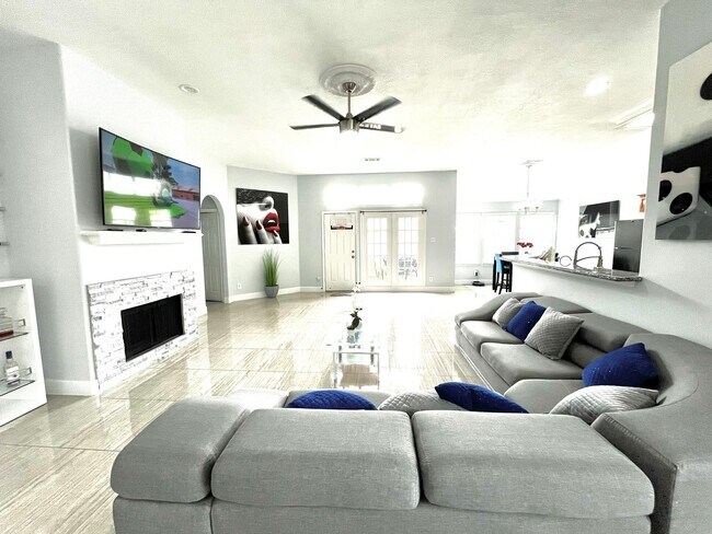 Foto del edificio - 10807 Summer Meadows Ct