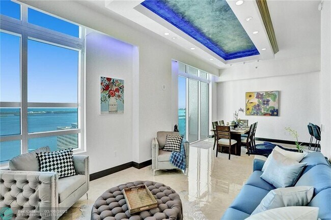 Building Photo - 951 Brickell Ave