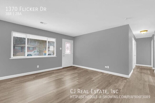 Building Photo - 1370 Flicker Dr