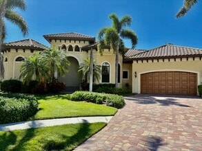 Building Photo - 423 Swiss Ct