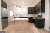 Primary Photo - 1349 E Passyunk Ave
