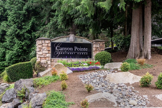 Building Photo - Canyon Pointe