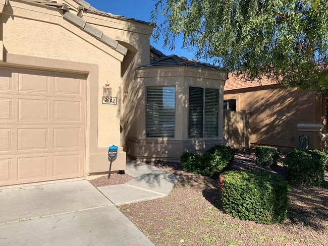 Foto del edificio - 9842 W Salter Dr