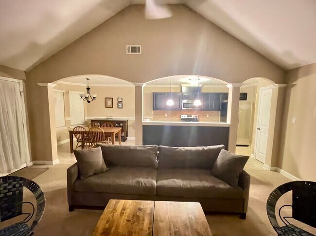 Foto del edificio - 3 Bedroom Ranch near Fort Gordon