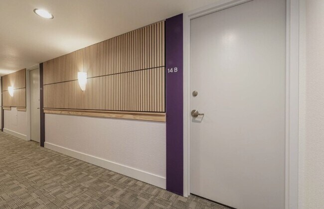 Foto del edificio - 1-Bedroom Condo on 14th floor of Harrison West - Corner Unit!