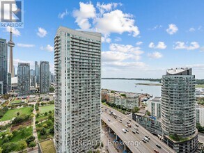 Building Photo - 70 Queens Wharf Rd