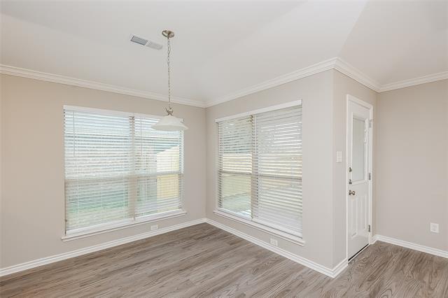 Building Photo - 232 Spring Hollow Dr