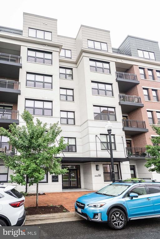 Foto del edificio - 701 Swann Ave