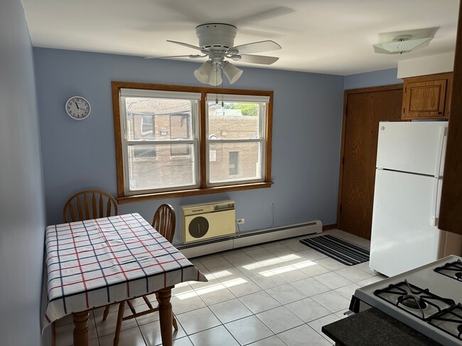 Foto del edificio - 4919 N Lester Ave