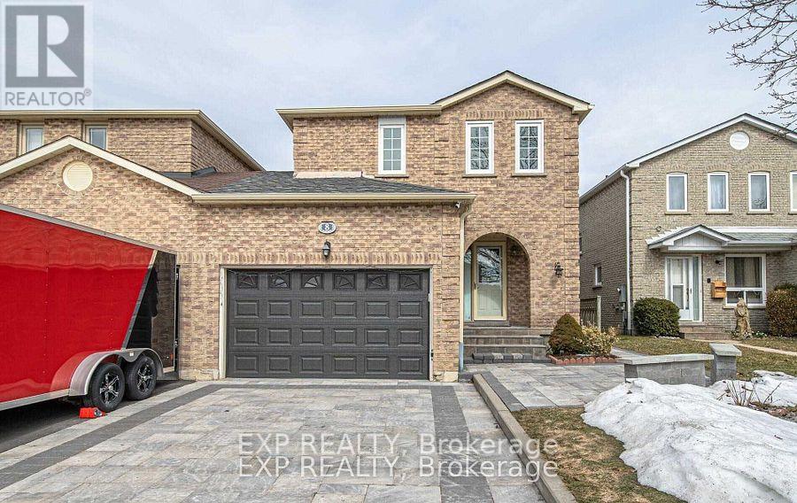 Photo principale - 8 Cluett Dr