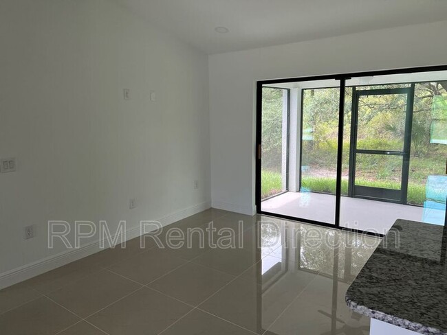 Foto del edificio - 2601 E 18th St