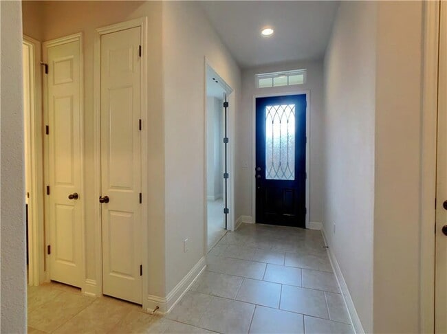 Building Photo - 12604 Ondara Dr