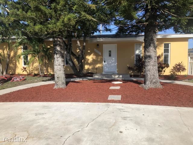 Building Photo - 5 br, 3 bath House - 1122 14th Pl S