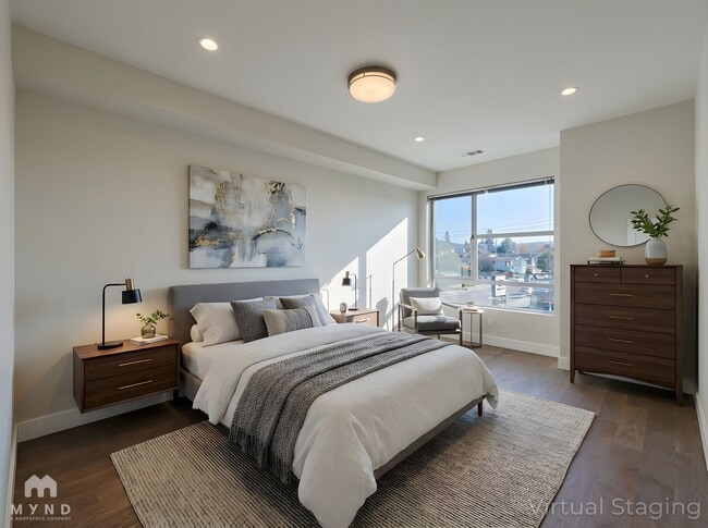 Building Photo - 3103 35th Ave