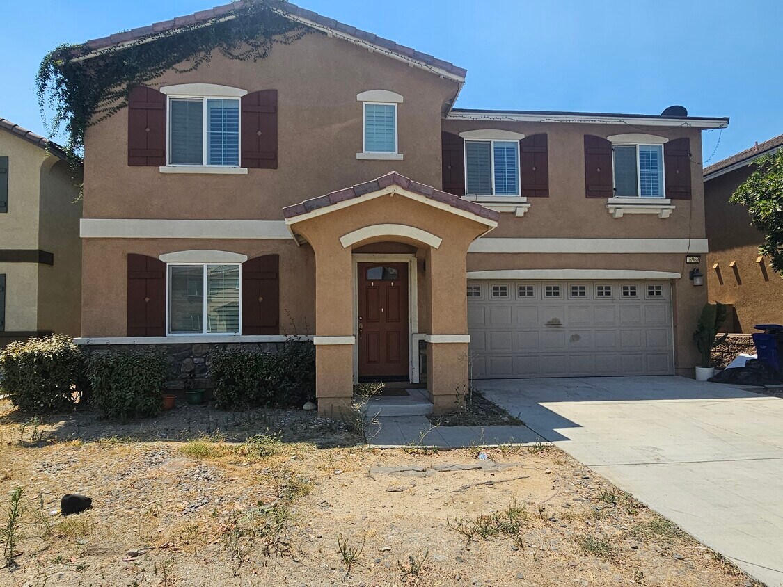 Foto principal - 16969 Posey Pl