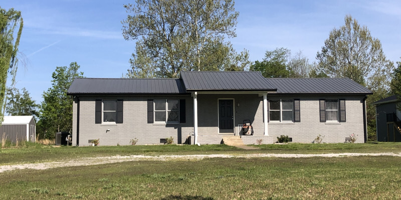 Primary Photo - 4126 Chalybeate Rd