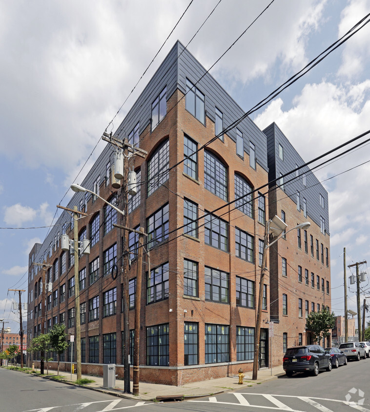 Primary Photo - Textile Lofts