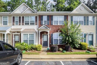 Building Photo - 3304 Hidden Cove Cir NW
