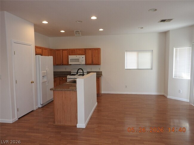 Building Photo - 3732 Stowe Creek Ave