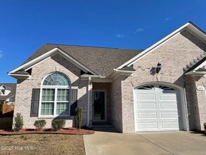 Building Photo - 1673 Cambria Dr