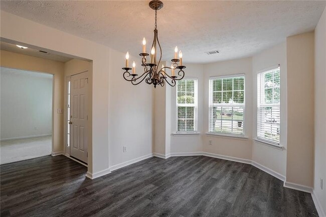 Building Photo - 1896 Copper Mill Cir NE