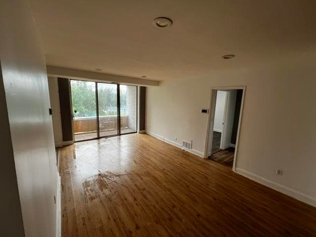 Photo - 448 River Rd (Nutley, NJ) Apartment