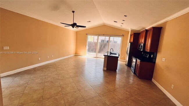Building Photo - 3102 Shelby Way