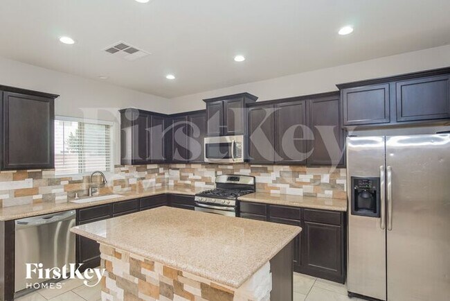 Foto del edificio - 6710 Crystal Run Ln