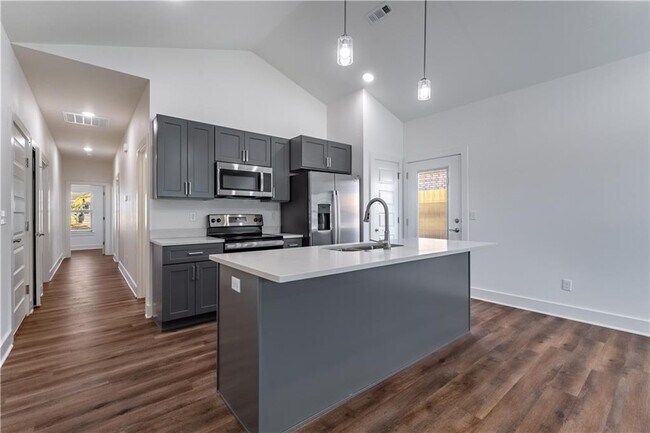Foto del edificio - 2100 SW Expedition St
