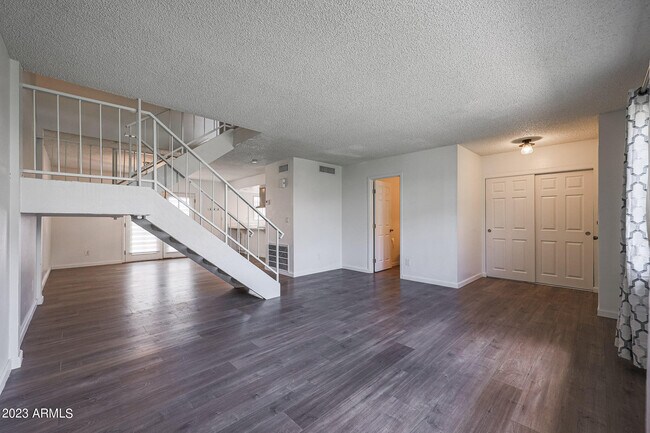Foto del edificio - 3868 N 30th St